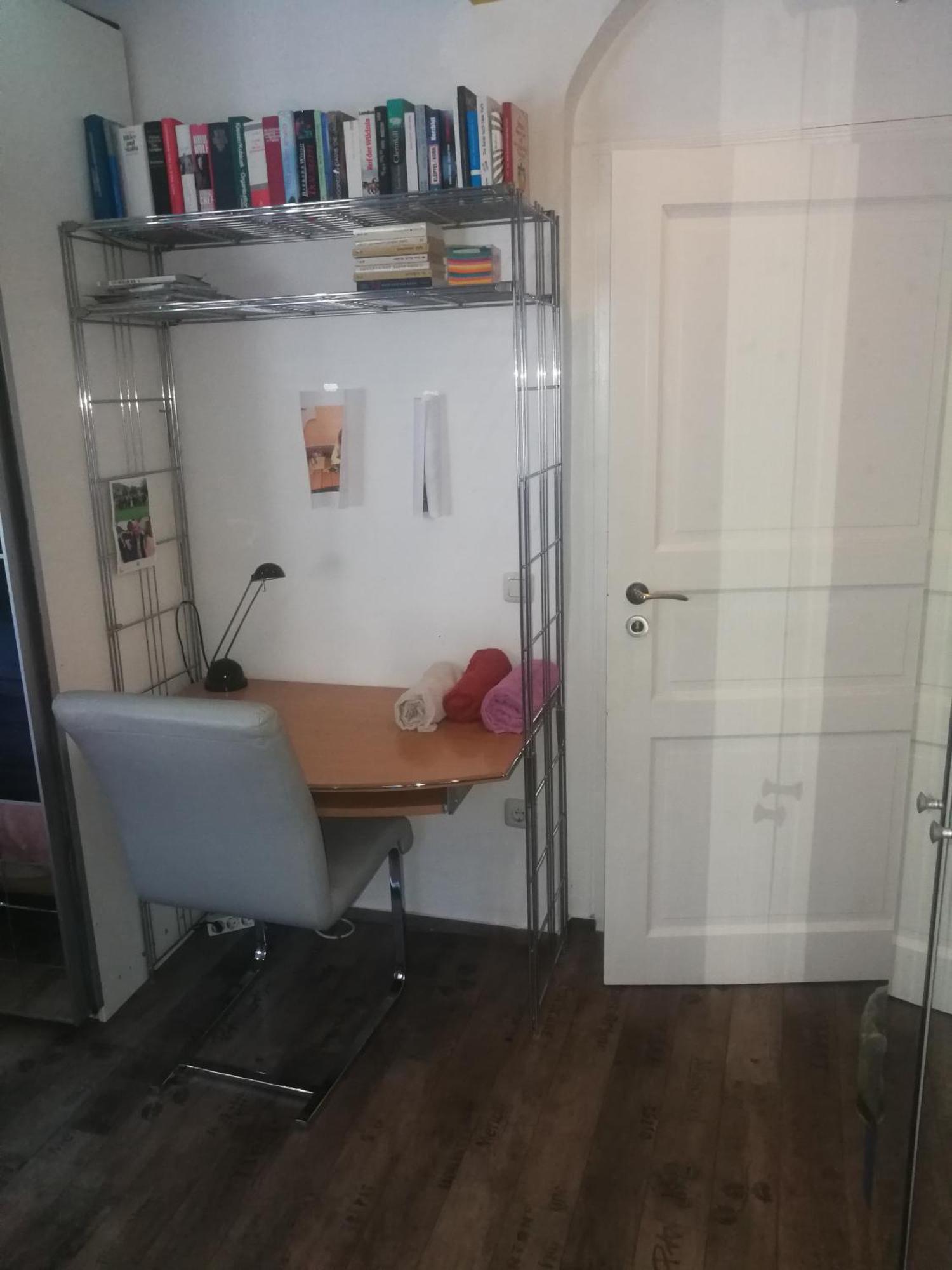 Wohlfuehloase - Zimmer, Appartment - Im Herzen Starnbergs Quarto foto