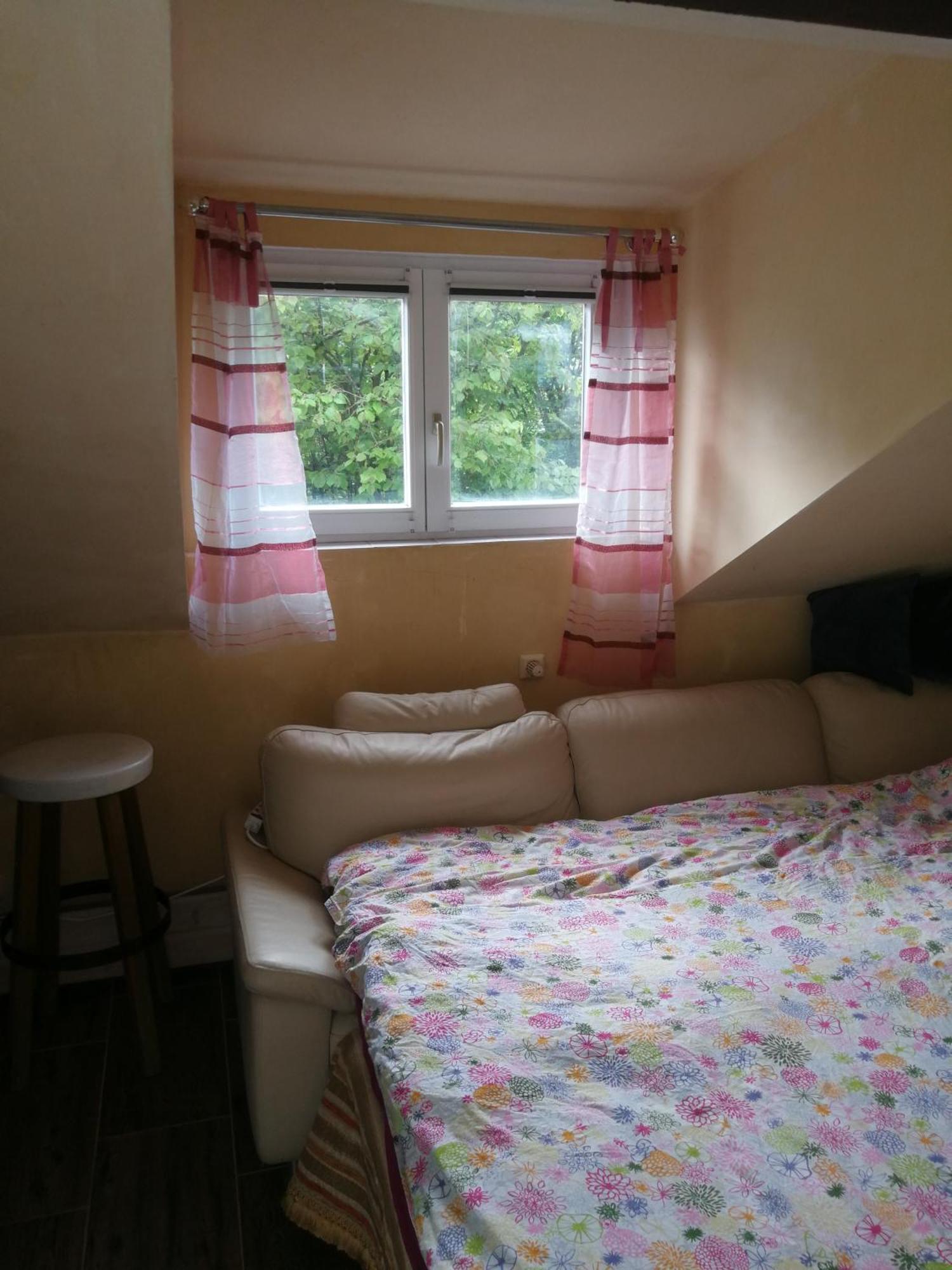 Wohlfuehloase - Zimmer, Appartment - Im Herzen Starnbergs Quarto foto