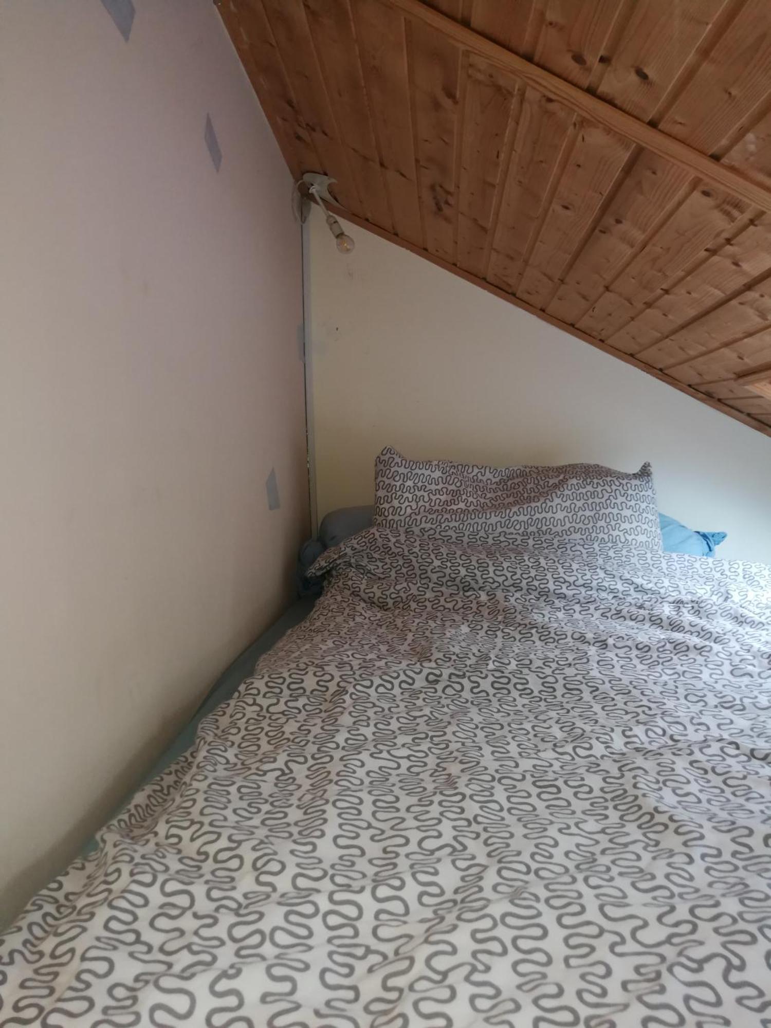 Wohlfuehloase - Zimmer, Appartment - Im Herzen Starnbergs Quarto foto