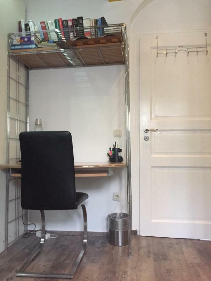Wohlfuehloase - Zimmer, Appartment - Im Herzen Starnbergs Exterior foto